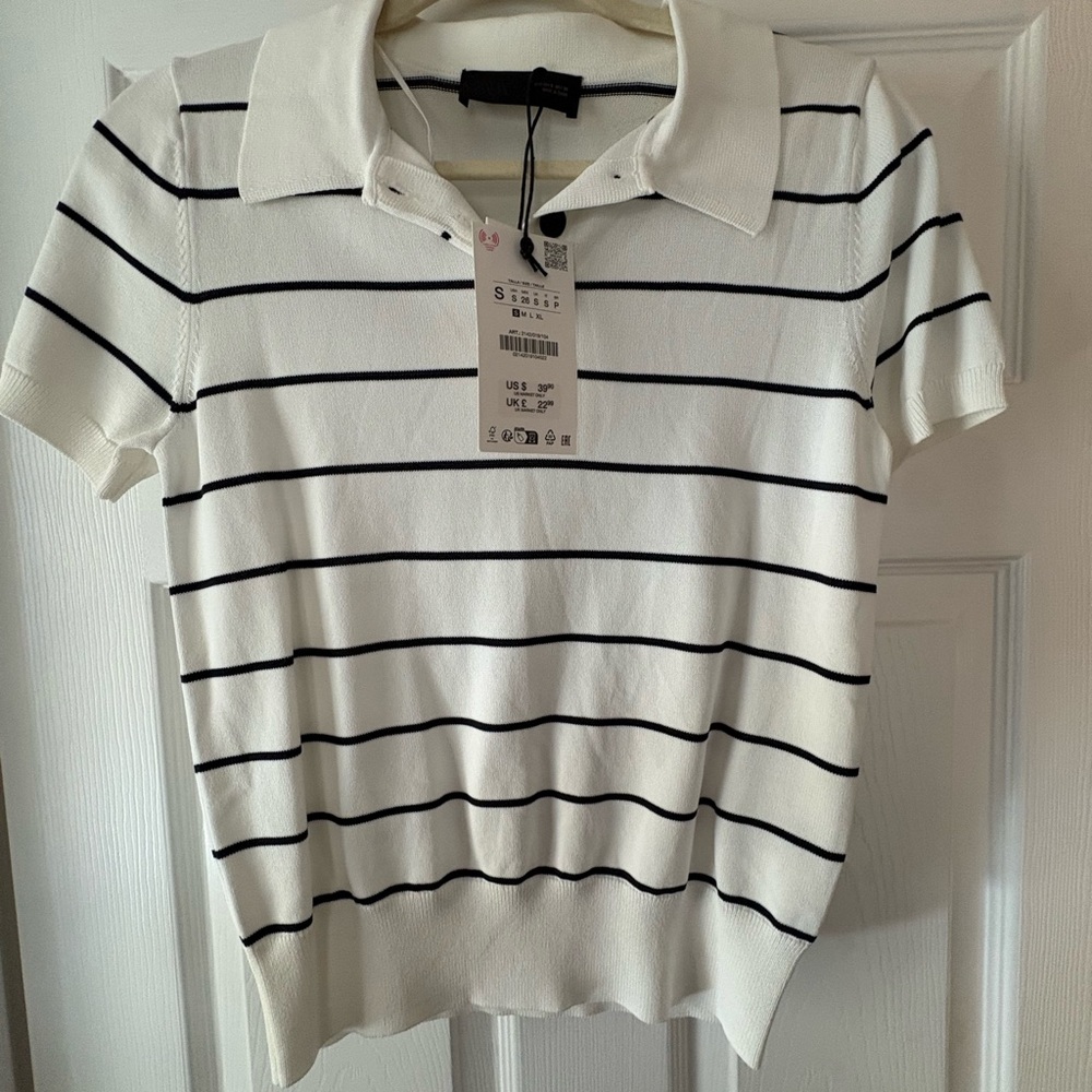 Zara Women's White Polo Sweater with Black Stripes